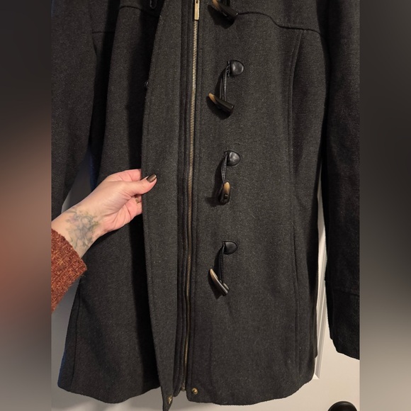 Alpine Swiss XL women’s winter coat with removable hood - Picture 4 of 6